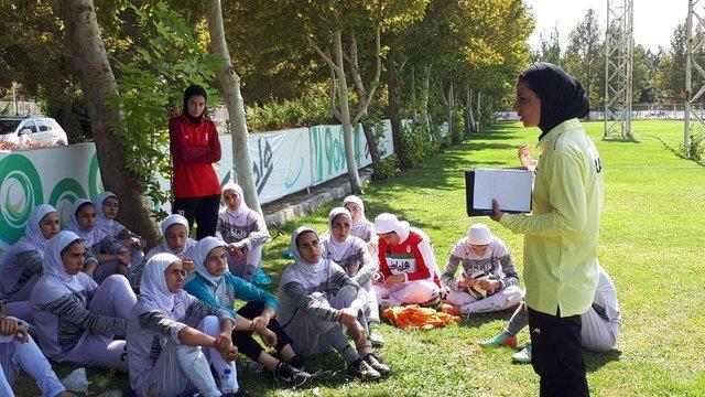 مریم آزمون: انتخاب نشدن کاندیداهای ایران در برترین های AFC را باید ریشه یابی کرد